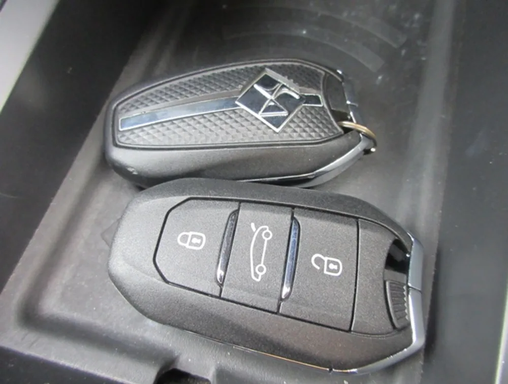 DS AUTOMOBILE DS3 CROSSBACK - PRG Motors Ltd