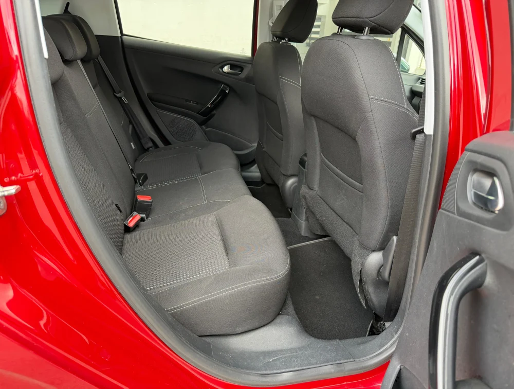 PEUGEOT 208 ALLURE - PRG Motors Ltd