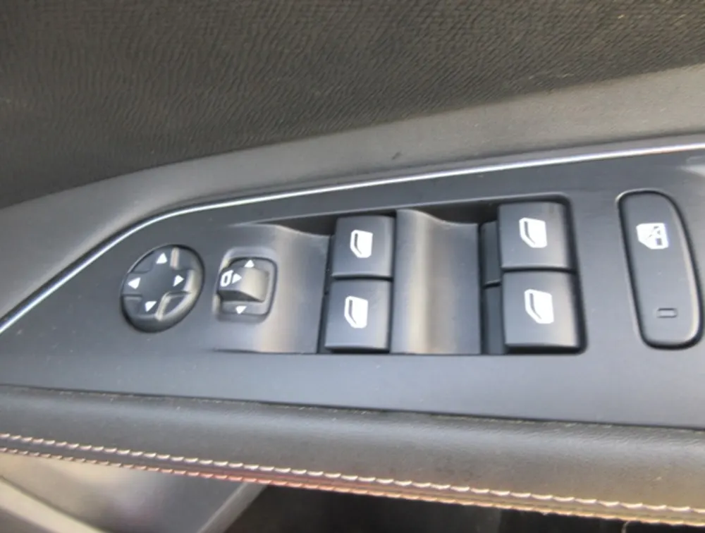 PEUGEOT 3008 GTLINE - PRG Motors Ltd