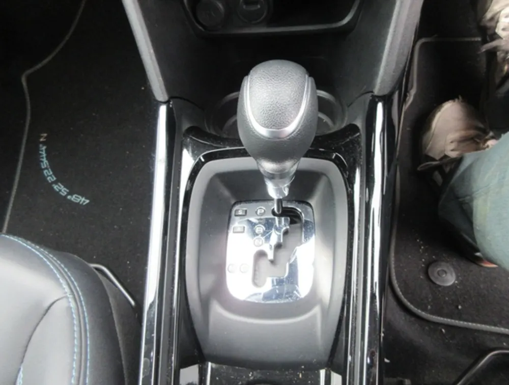 PEUGEOT 2008 CROSSCITY - PRG Motors Ltd