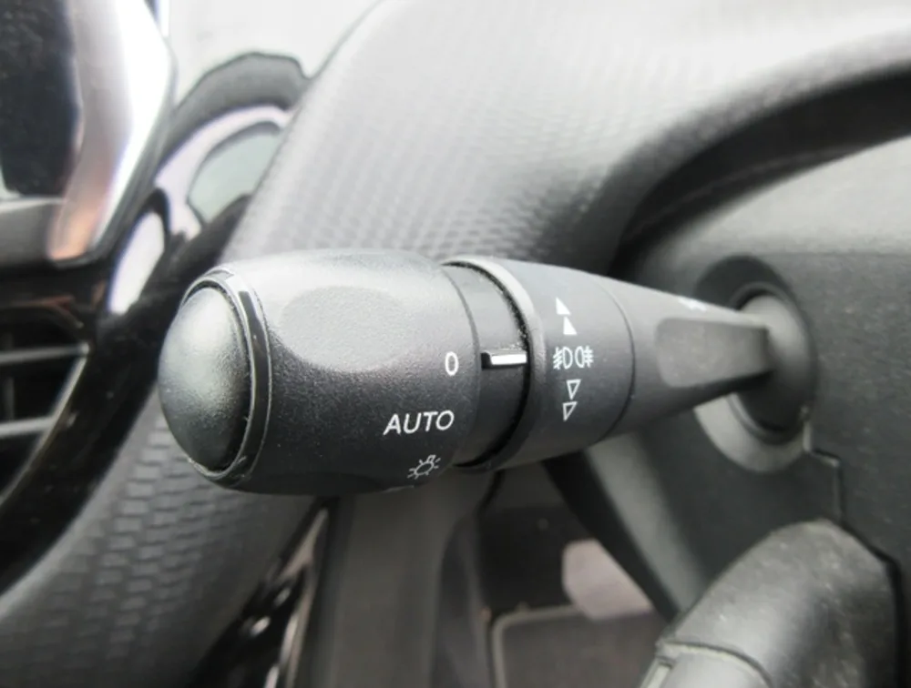 PEUGEOT 2008 CROSSCITY - PRG Motors Ltd