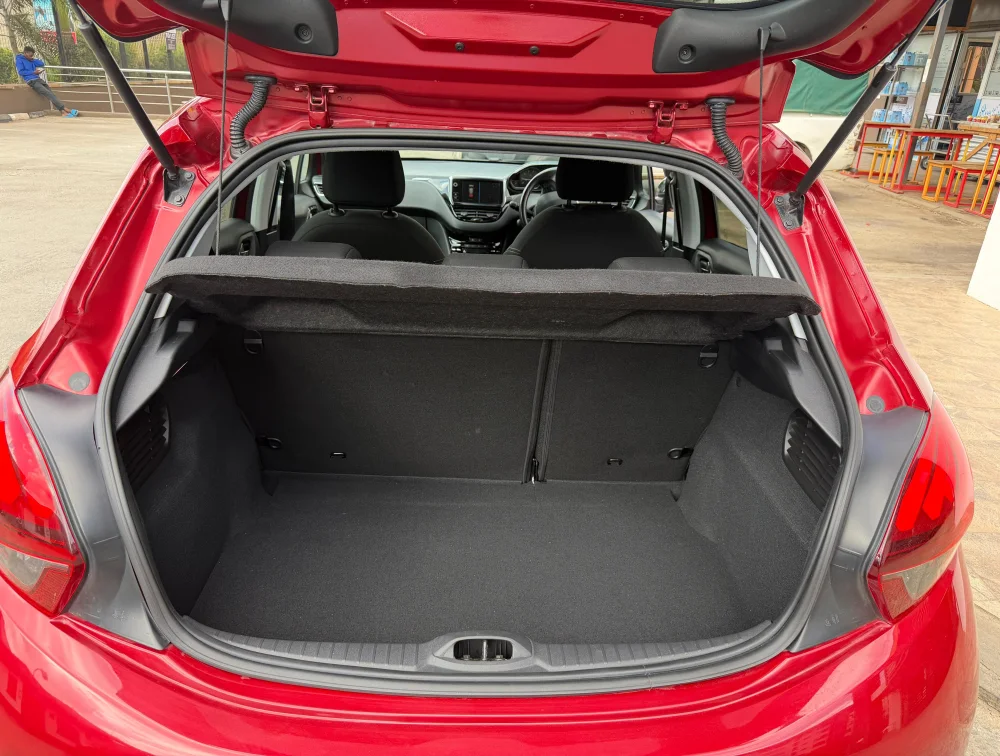 PEUGEOT 208 TECH PACK EDITION - PRG Motors Ltd