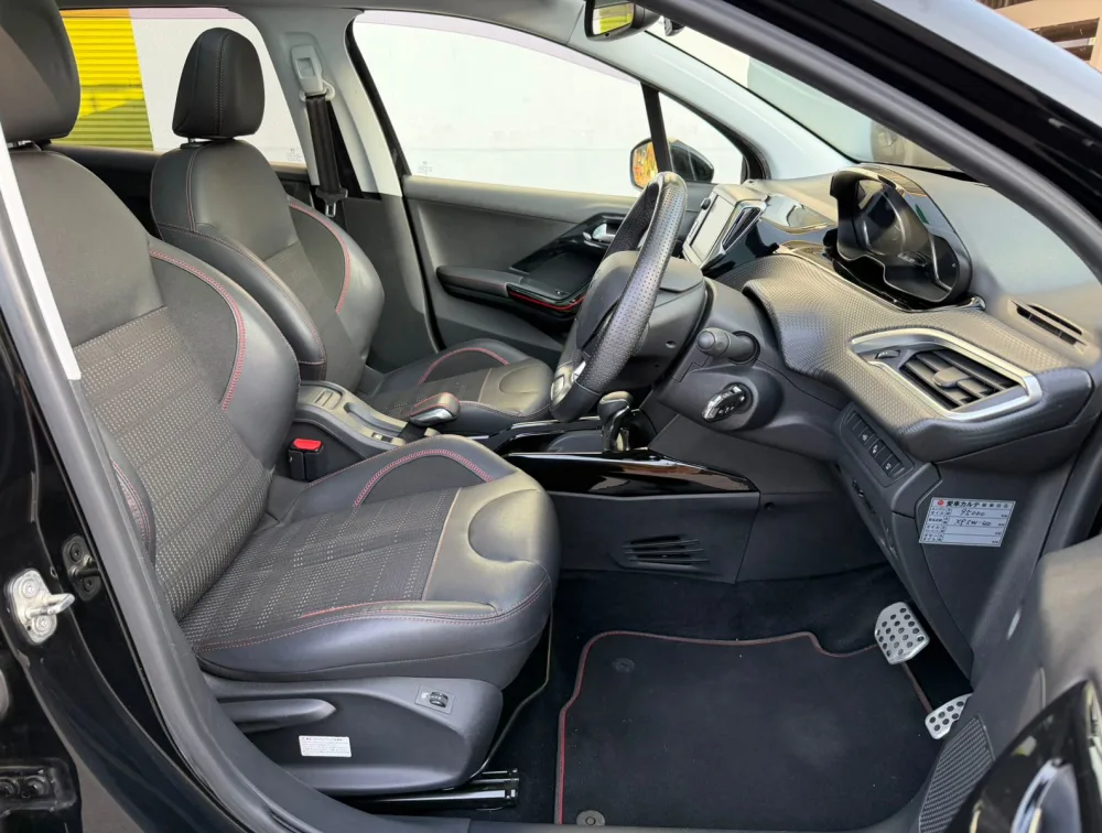 PEUGEOT 2008 GTLINE MOONROOF - PRG Motors Ltd