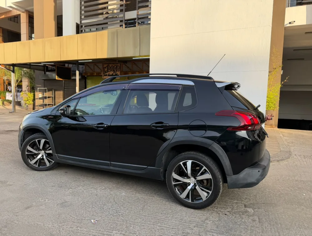 PEUGEOT 2008 GTLINE MOONROOF - PRG Motors Ltd
