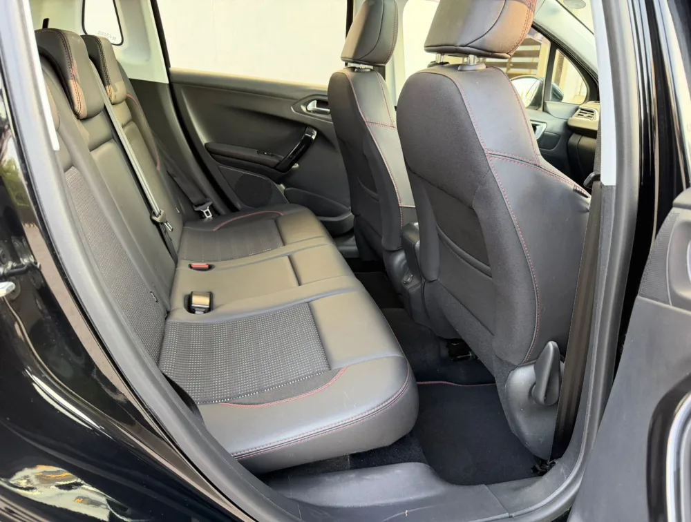 PEUGEOT 2008 GTLINE MOONROOF - PRG Motors Ltd