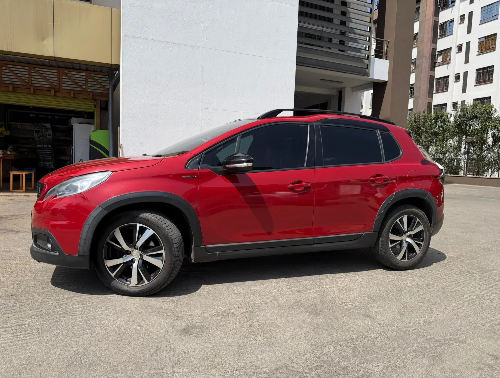 PEUGEOT 2008 GTLINE MOONROOF - PRG Motors Ltd