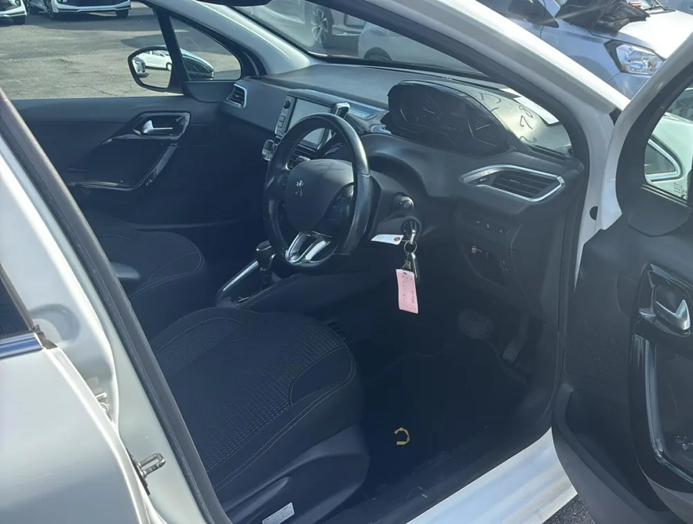 PEUGEOT 208 ALLURE FUN EDITION - PRG Motors Ltd