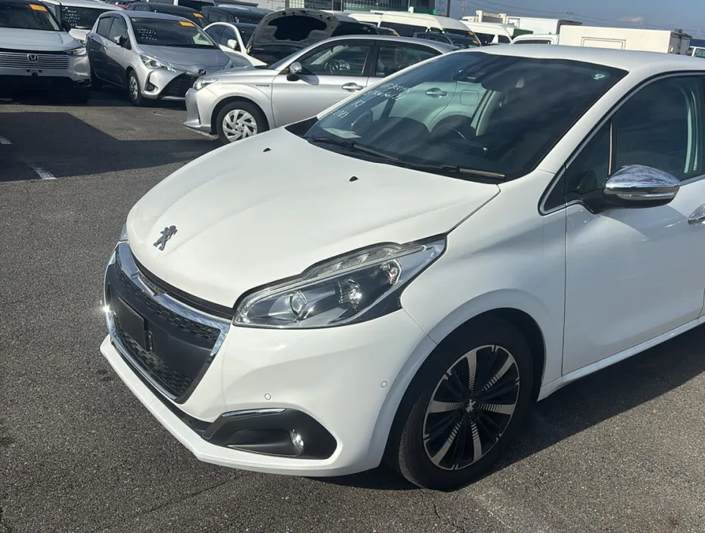 PEUGEOT 208 ALLURE FUN EDITION - PRG Motors Ltd