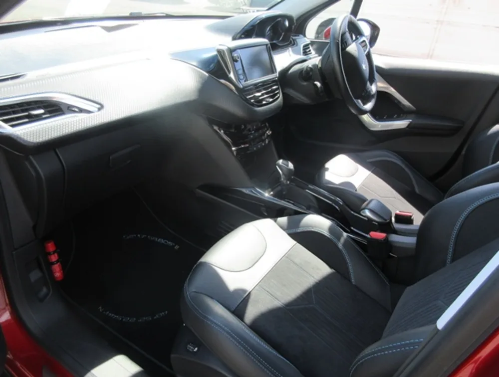 PEUGEOT 2008 CROSSCITY - PRG Motors Ltd