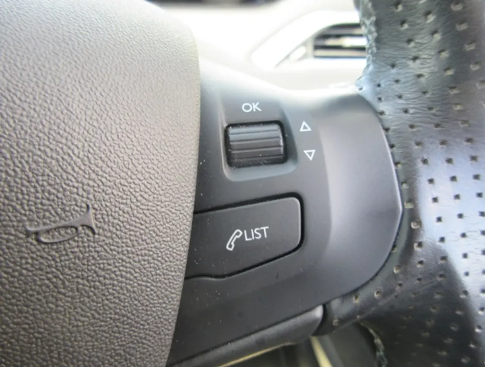 PEUGEOT 2008 CROSSCITY - PRG Motors Ltd