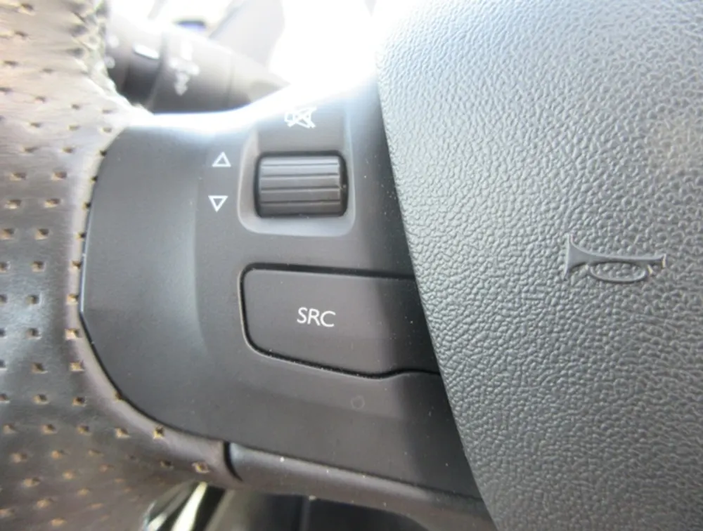 PEUGEOT 2008 CROSSCITY - PRG Motors Ltd