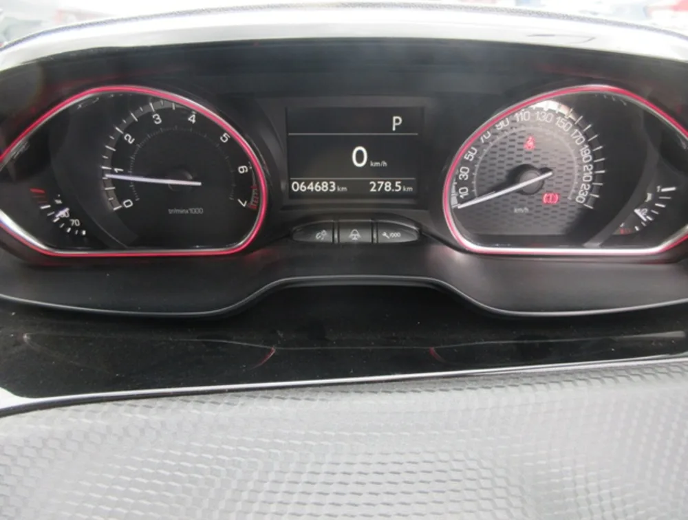 PEUGEOT 2008 GTLINE BLACK PACK - PRG Motors Ltd