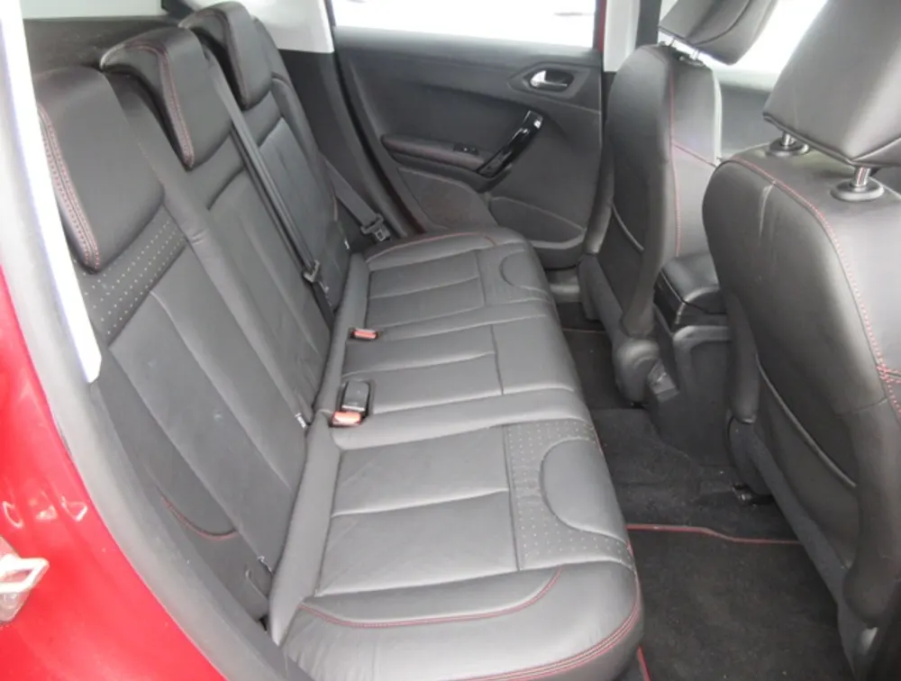 PEUGEOT 2008 GTLINE BLACK PACK - PRG Motors Ltd