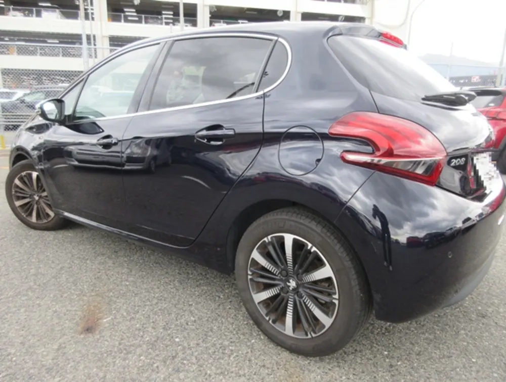 PEUGEOT 208 ALLURE FUN EDITION - PRG Motors Ltd
