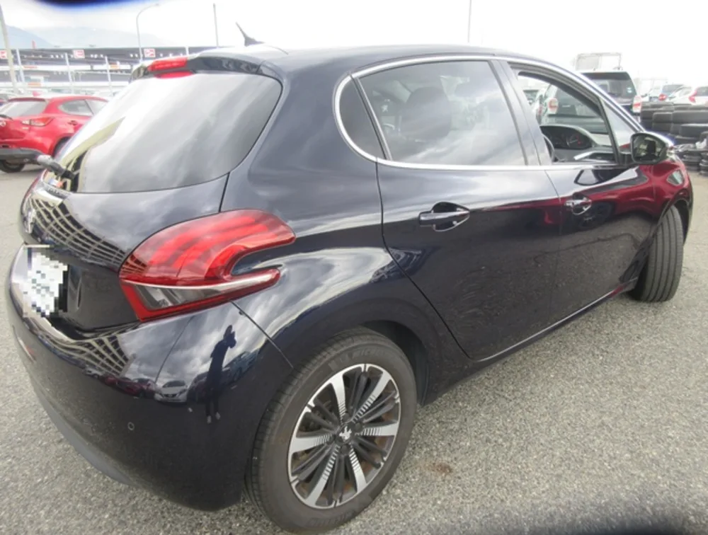 PEUGEOT 208 ALLURE FUN EDITION - PRG Motors Ltd