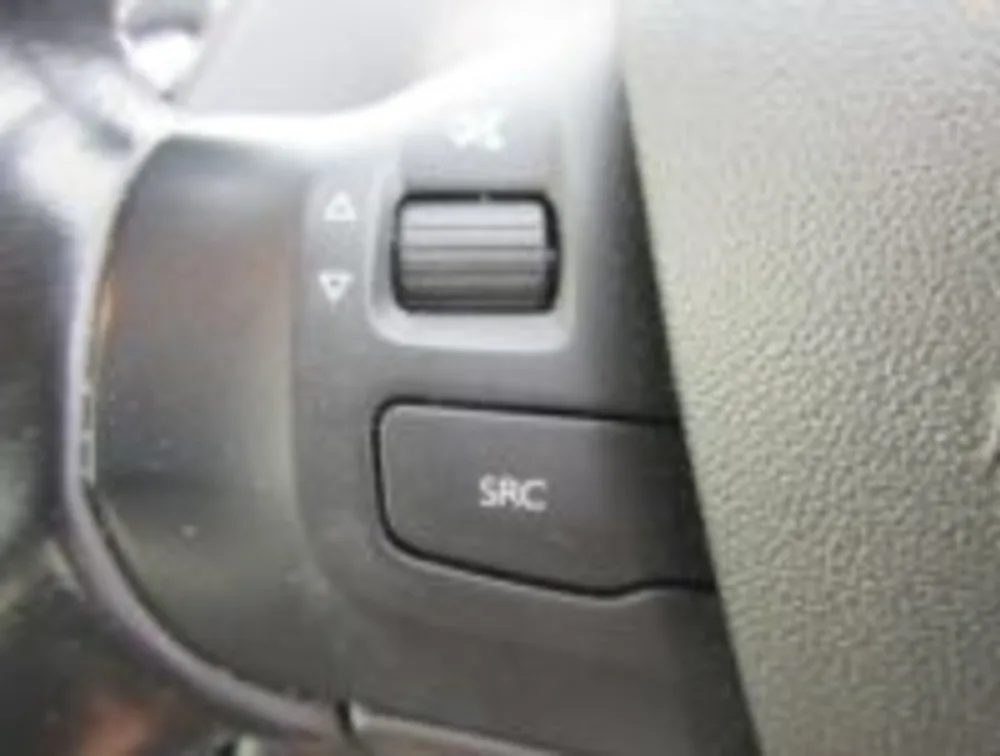 PEUGEOT 208 ALLURE - PRG Motors Ltd