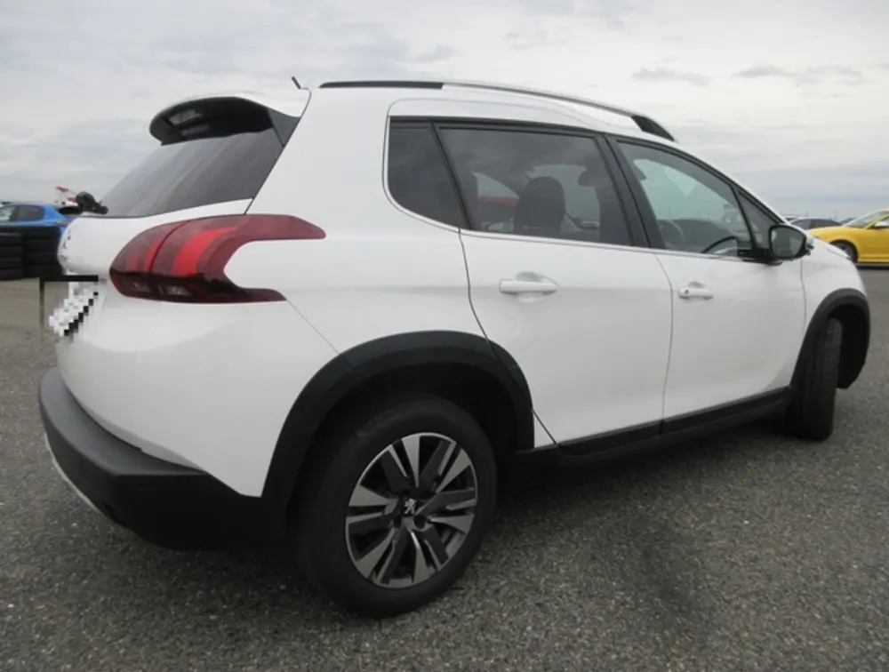 PEUGEOT 2008 ALLURE MOONROOF  - PRG Motors Ltd
