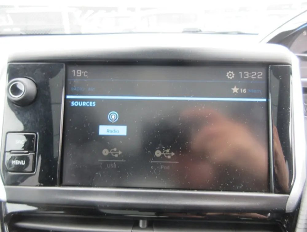 PEUGEOT 2008 ALLURE MOONROOF  - PRG Motors Ltd