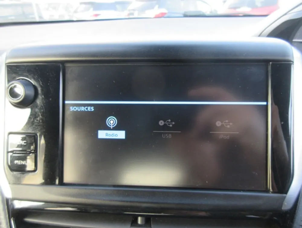 PEUGEOT 2008 CROSSCITY - PRG Motors Ltd