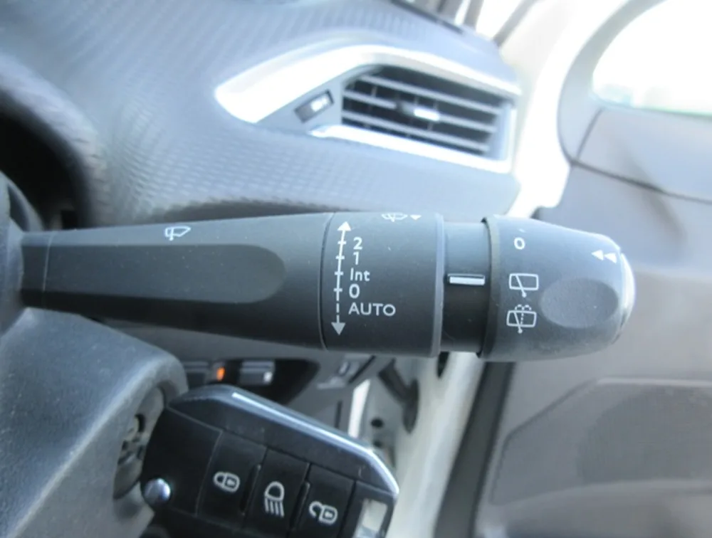 PEUGEOT 2008 CROSSCITY - PRG Motors Ltd