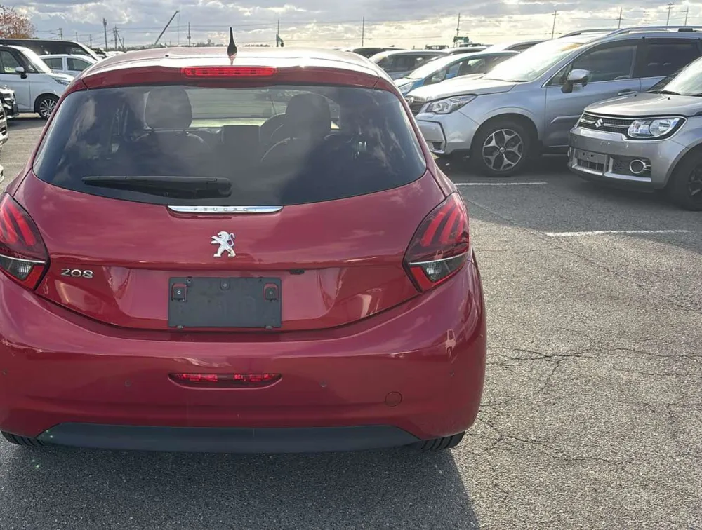 PEUGEOT 208 ALLURE - PRG Motors Ltd
