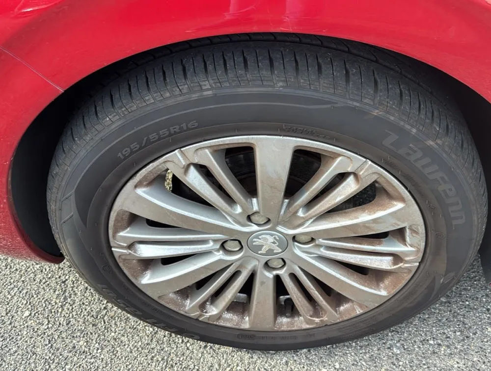 PEUGEOT 208 ALLURE - PRG Motors Ltd