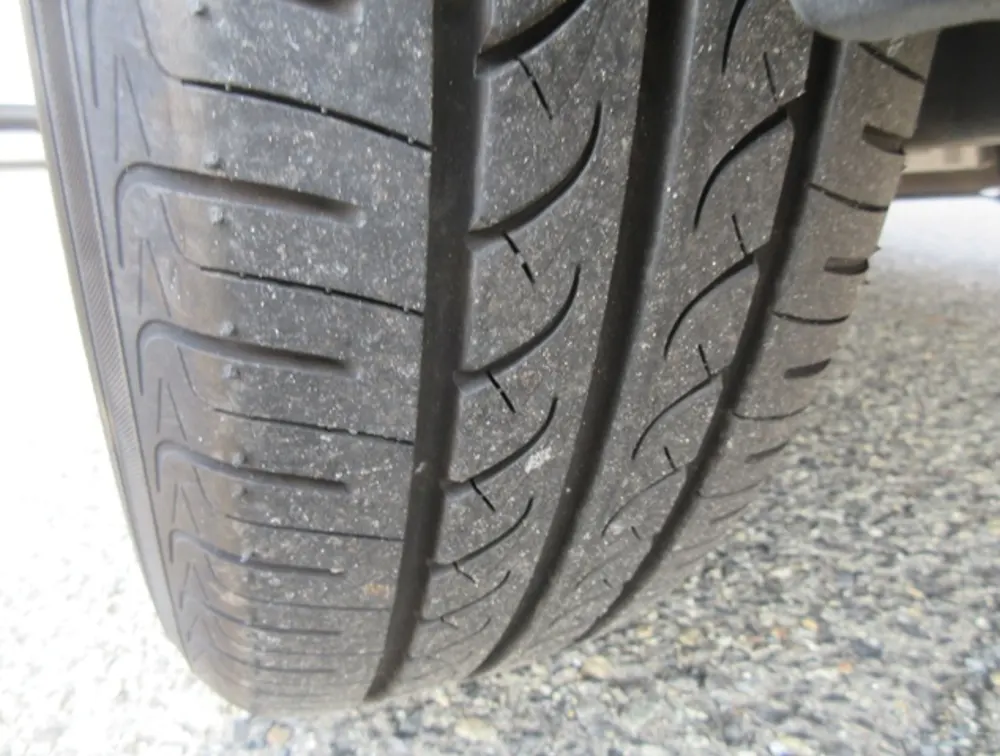 PEUGEOT 2008 CROSSCITY MOONROOF - PRG Motors Ltd