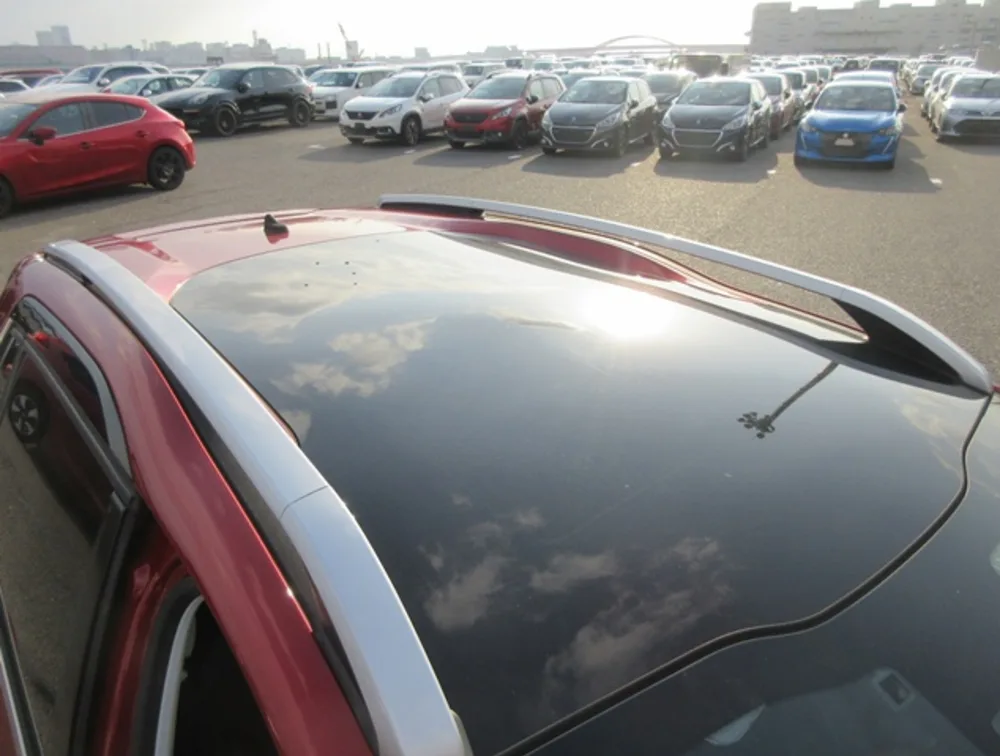 PEUGEOT 2008 CROSSCITY MOONROOF - PRG Motors Ltd