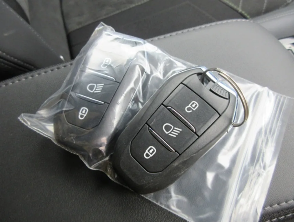 PEUGEOT 2008 GTLINE NEWSHAPE - PRG Motors Ltd