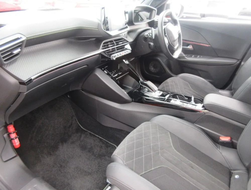 PEUGEOT 2008 GTLINE NEWSHAPE - PRG Motors Ltd