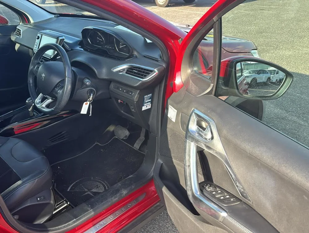 PEUGEOT 2008 CROSSCITY - PRG Motors Ltd