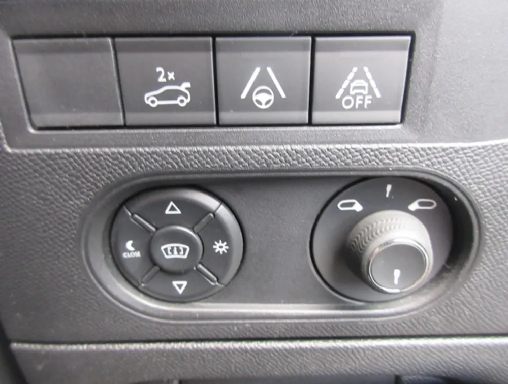 DS AUTOMOBILE DS3 CROSSBACK - PRG Motors Ltd