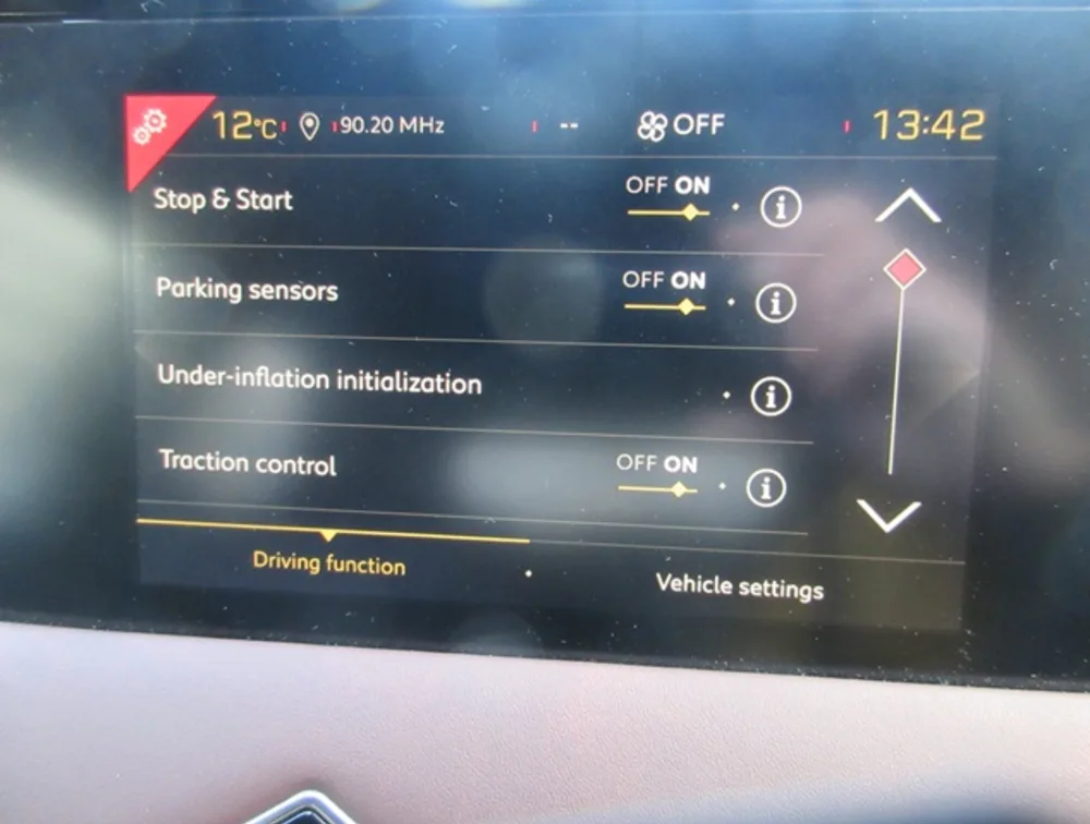 DS AUTOMOBILE DS3 CROSSBACK - PRG Motors Ltd