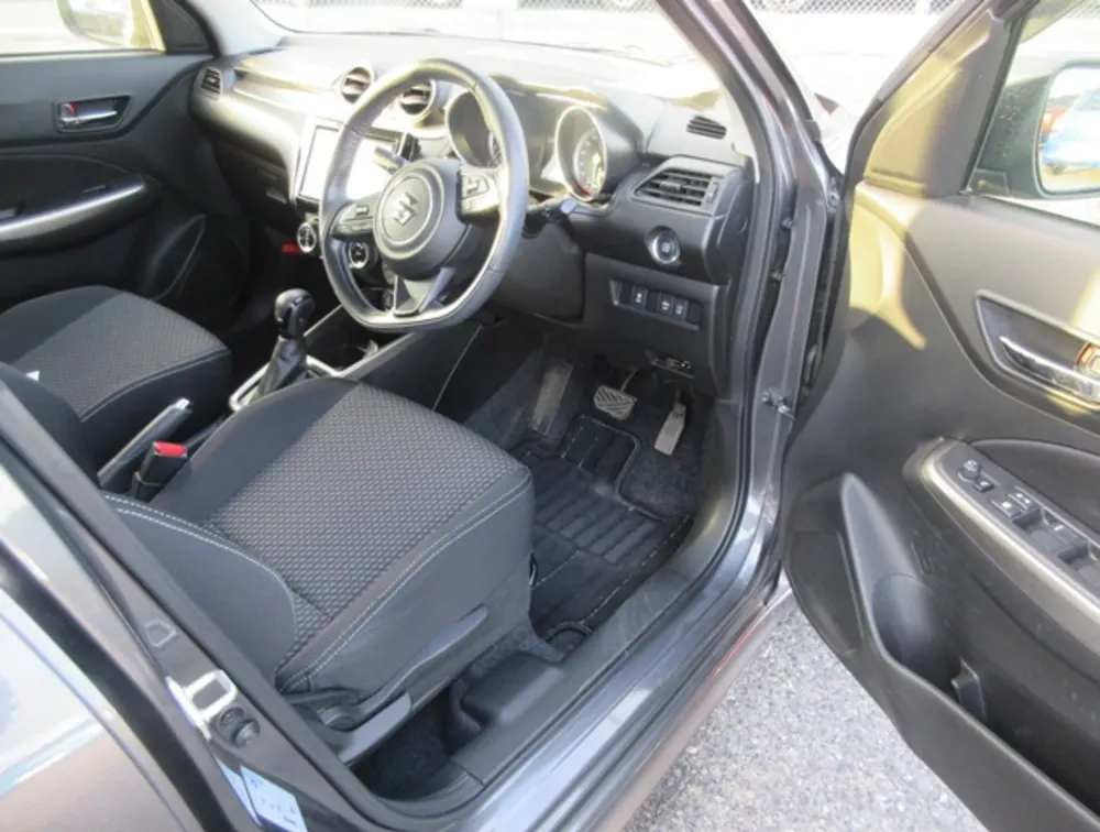 SUZUKI SWIFT  - PRG Motors Ltd