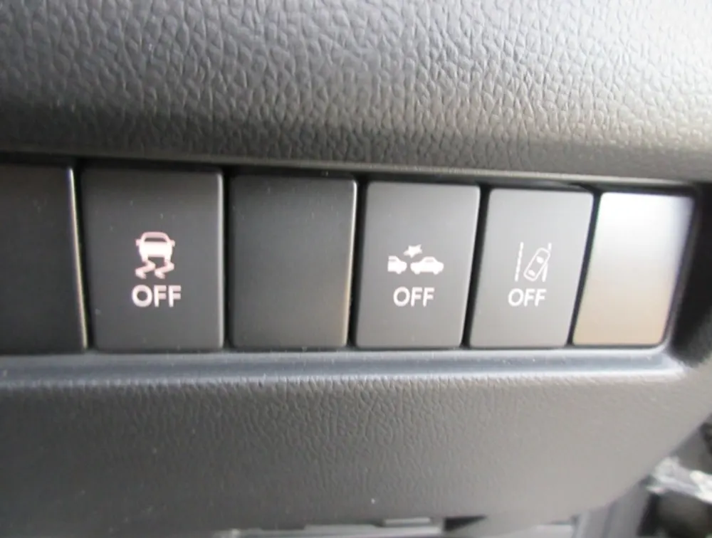 SUZUKI SWIFT  - PRG Motors Ltd