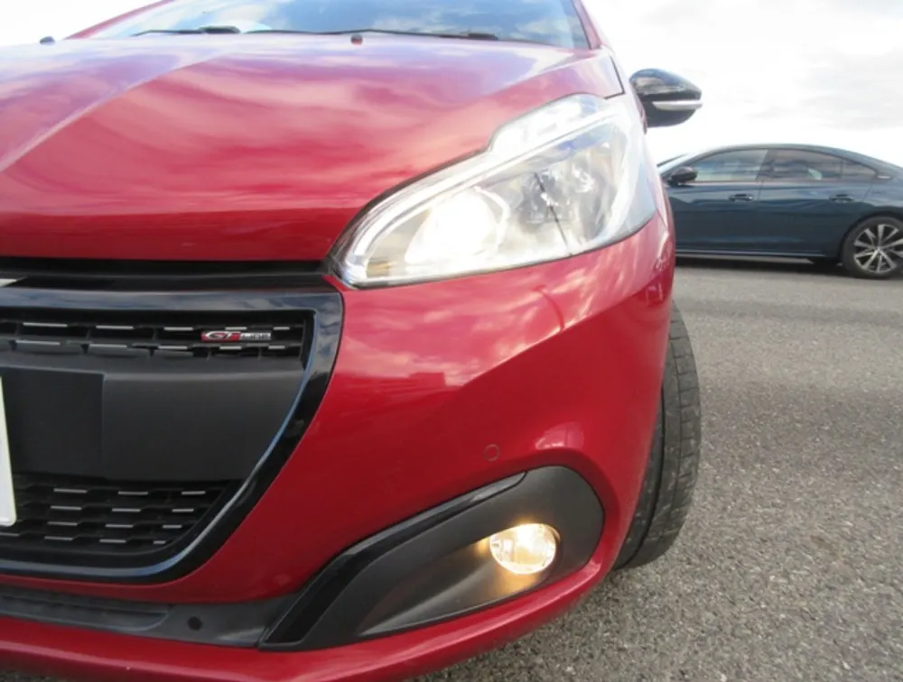 PEUGEOT 208 GTLINE - PRG Motors Ltd