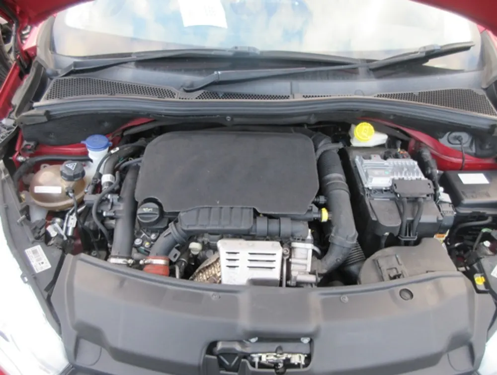 PEUGEOT 208 GTLINE - PRG Motors Ltd