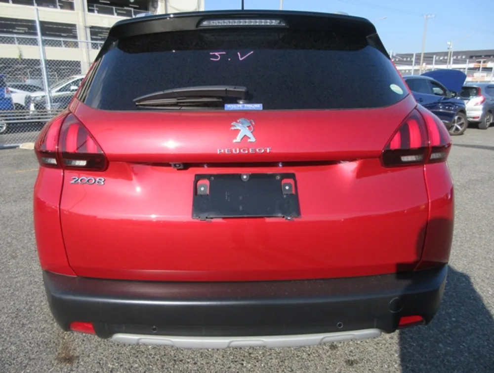 PEUGEOT 2008 CROSSCITY MOONROOF - PRG Motors Ltd