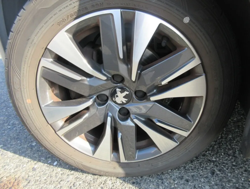 PEUGEOT 2008 CROSSCITY - PRG Motors Ltd