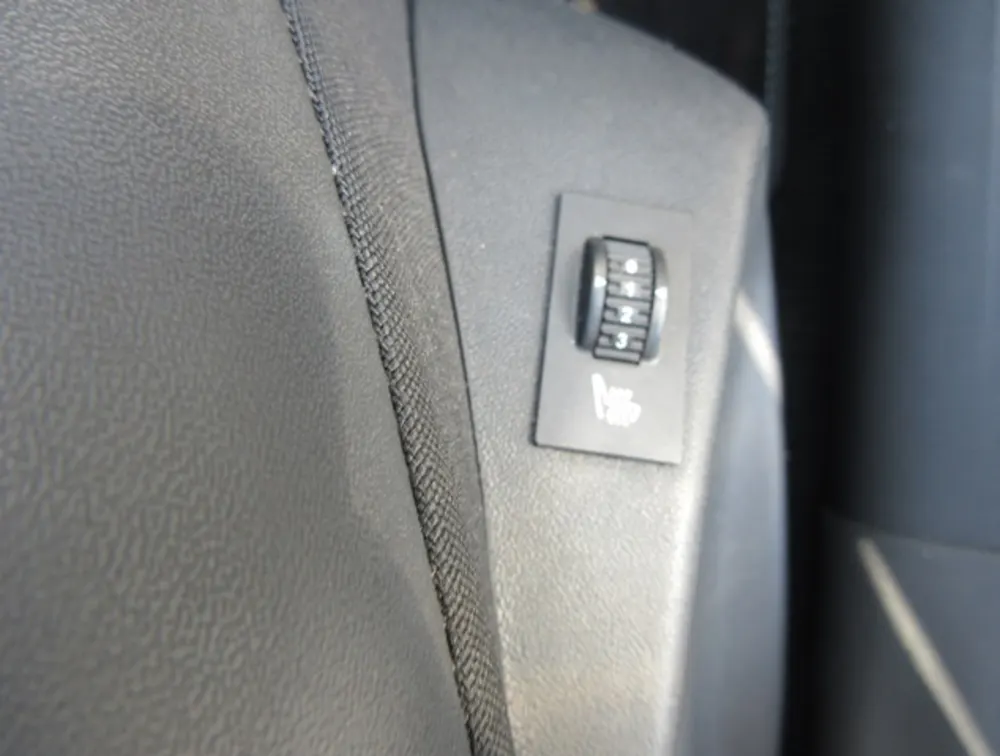 PEUGEOT 2008 CROSSCITY - PRG Motors Ltd