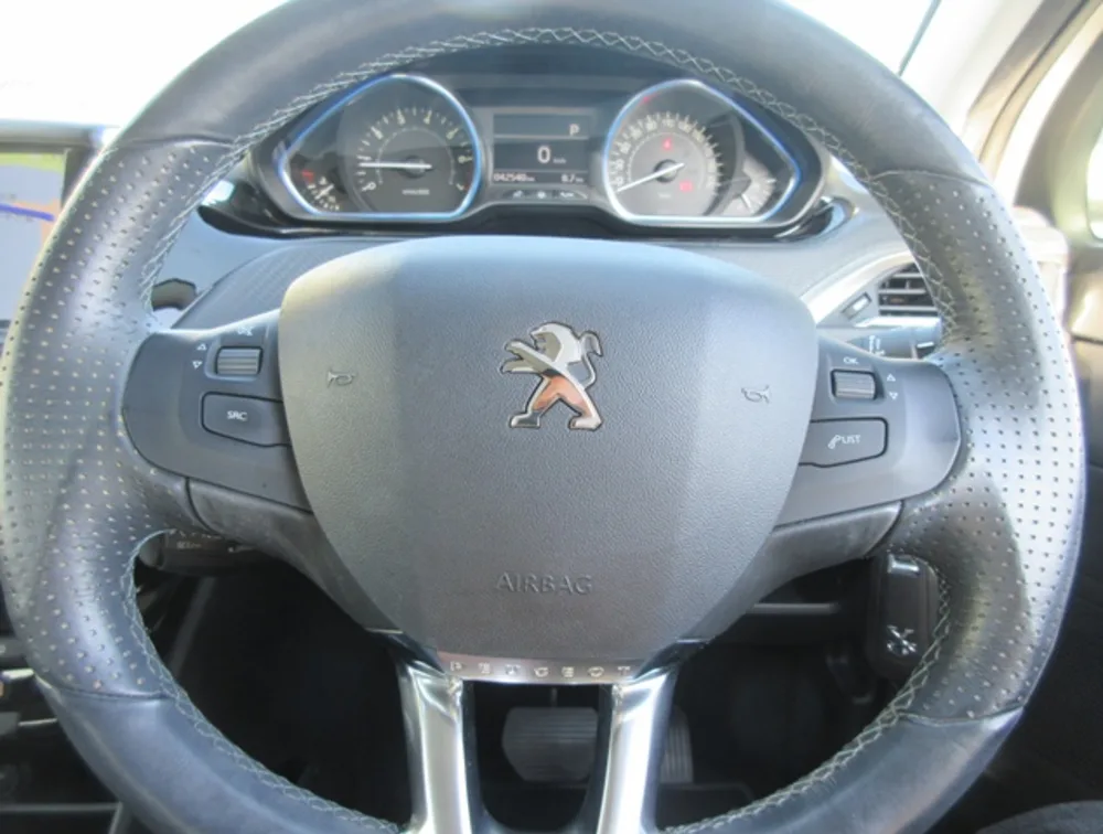 PEUGEOT 2008 CROSSCITY - PRG Motors Ltd