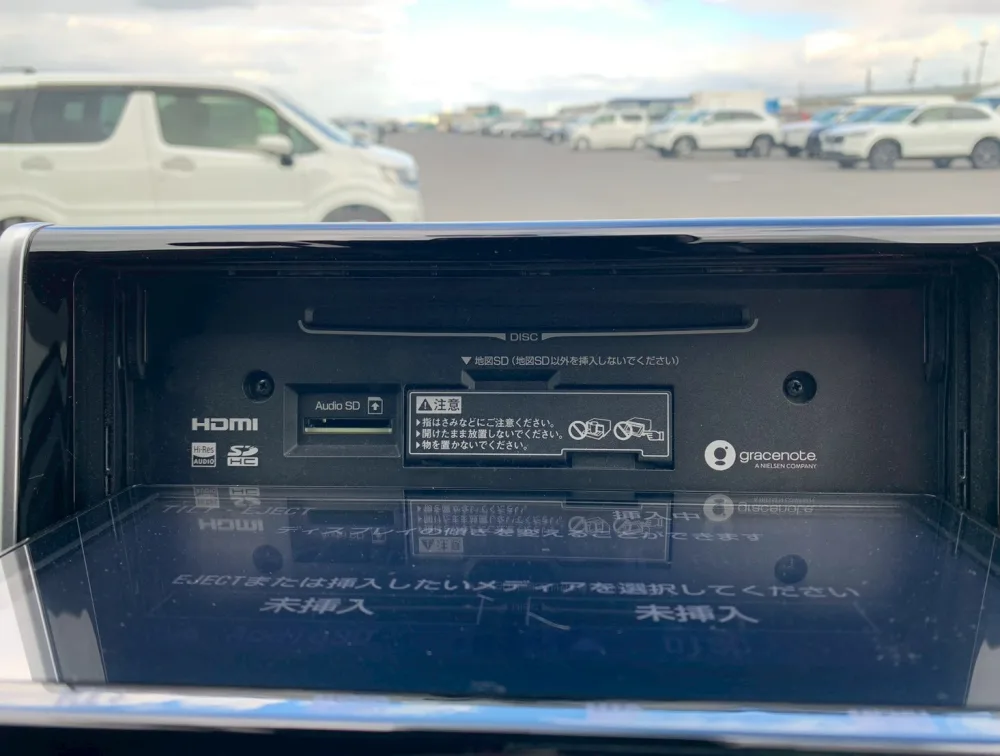 TOYOTA RAV4 HYBRID SUNROOF - PRG Motors Ltd