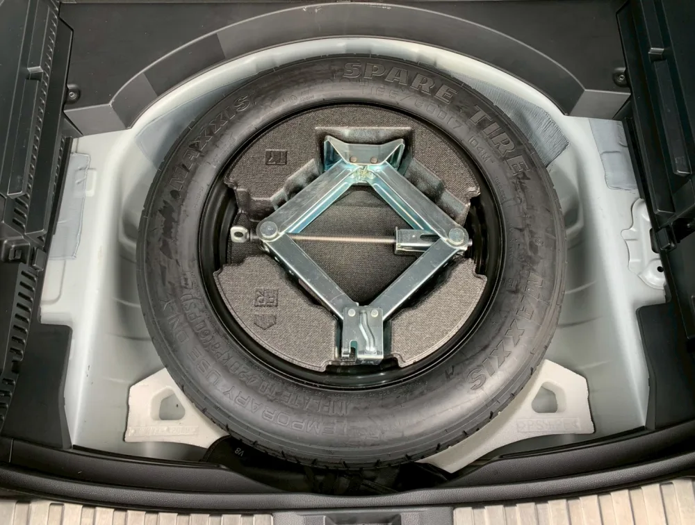 TOYOTA RAV4 HYBRID SUNROOF - PRG Motors Ltd