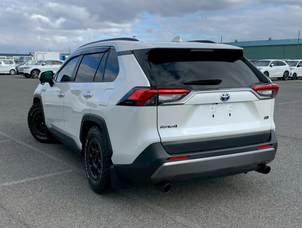 TOYOTA RAV4 HYBRID SUNROOF - PRG Motors Ltd
