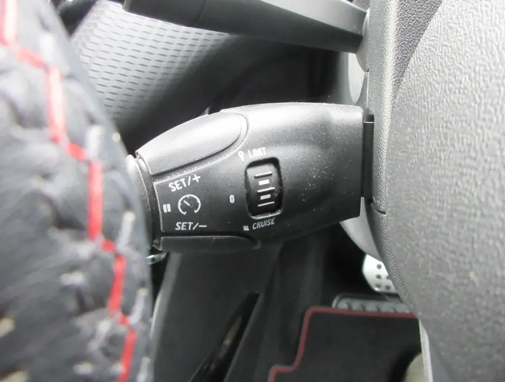 PEUGEOT 2008 GTLINE  - PRG Motors Ltd