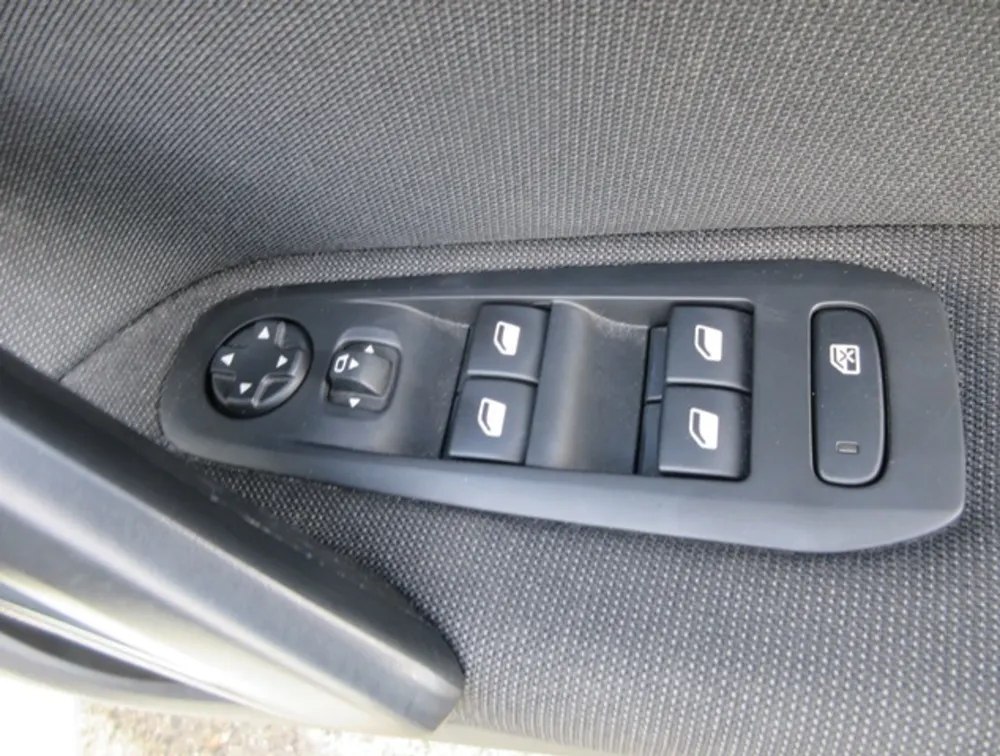 PEUGEOT 308 ALLURE - PRG Motors Ltd