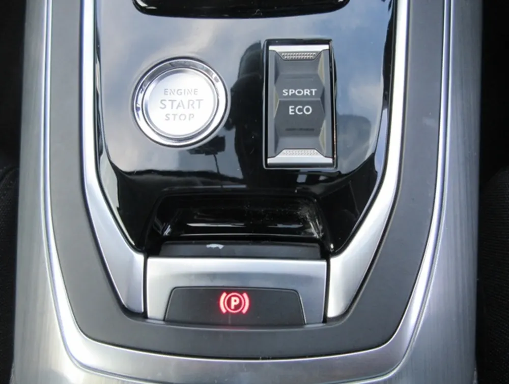 PEUGEOT 308 ALLURE - PRG Motors Ltd