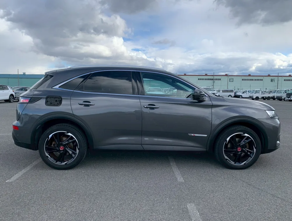 DS AUTOMOBILE DS7 SUNROOF - PRG Motors Ltd