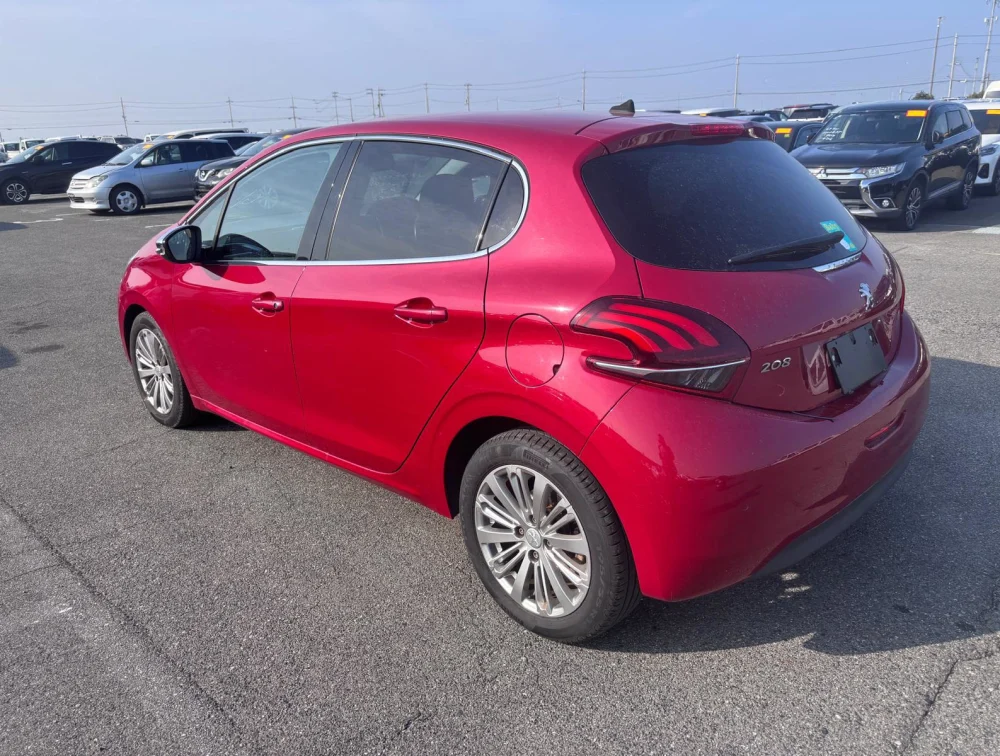 PEUGEOT 208 ALLURE - PRG Motors Ltd