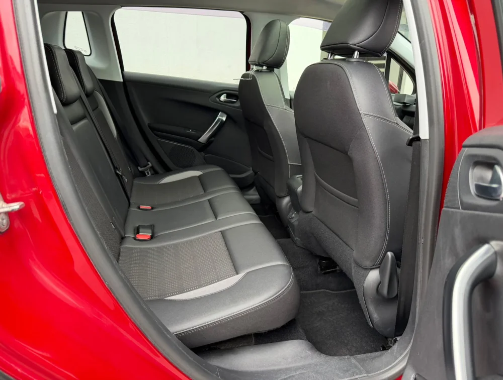 PEUGEOT 2008 ALLURE MOONROOF - PRG Motors Ltd